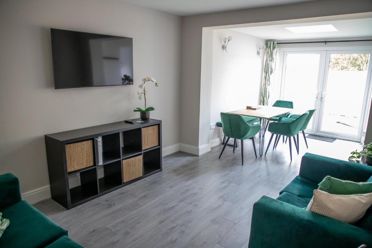 Wave Stays - Ground Floor Apartment - Outside Seating Area Cleveleys Exterior photo