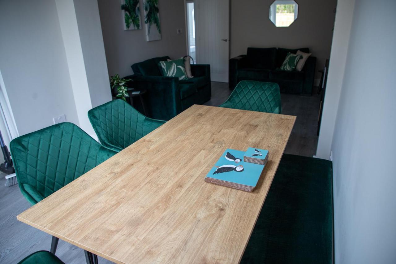 Wave Stays - Ground Floor Apartment - Outside Seating Area Cleveleys Exterior photo